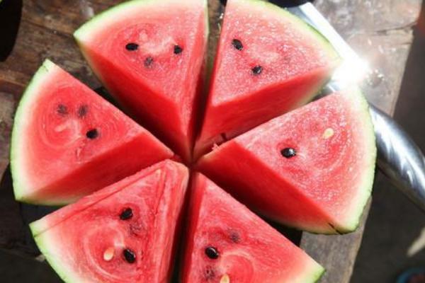 西瓜可以放冰箱嗎
