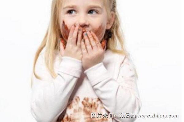 楊梅汁怎么洗干凈