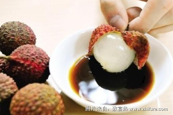 荔枝蘸醬油好吃嗎