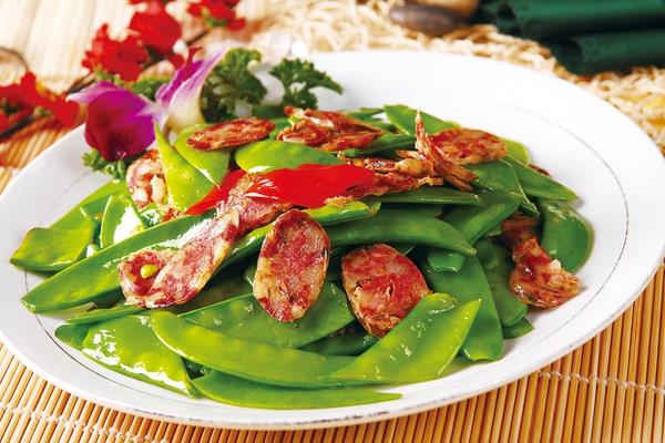 荷蘭豆炒臘腸的做法