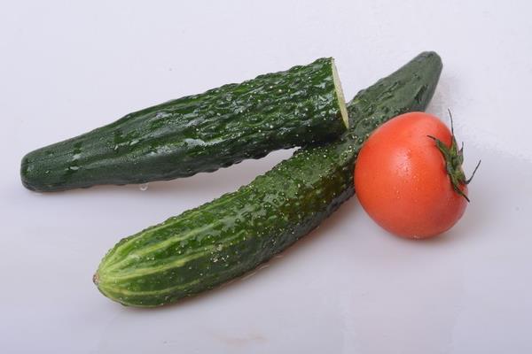 生胡蘿卜能吃嗎 胡蘿卜吃生的有什么壞處