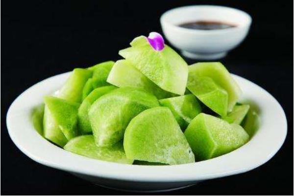 晚上吃青蘿卜好嗎 青蘿卜吃多了會怎樣