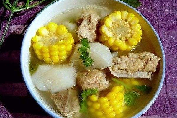 蘿卜湯簡單做法 蘿卜湯功效與作用