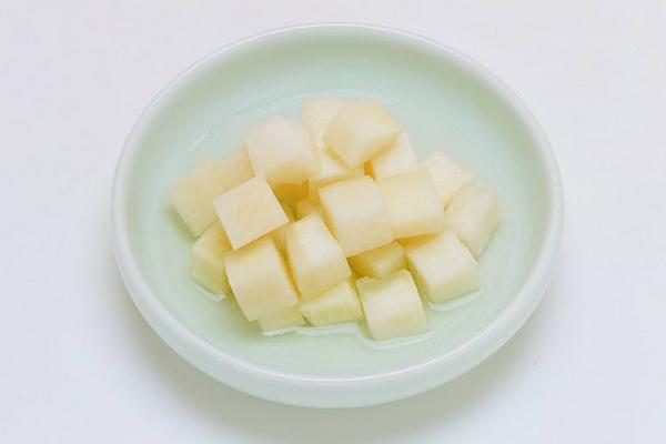 韓國泡蘿卜的做法