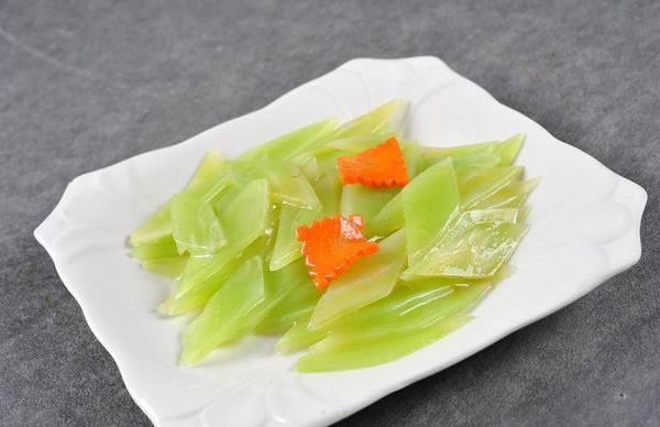 萵筍不能和什么一起吃 萵筍相克的食物有哪些