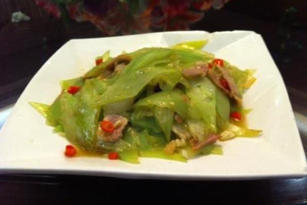 萵筍炒肉做法 萵筍炒肉怎么做好吃