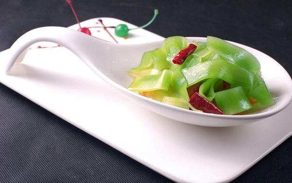 萵筍是發(fā)物嗎 萵筍食用禁忌