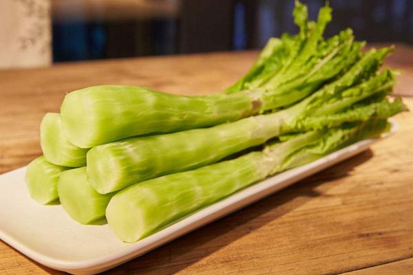 涼拌萵筍絲的做法大全 涼拌萵筍怎么做才好吃