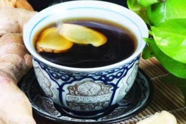 生姜紅糖水的功效與作用 生姜紅糖水的做法