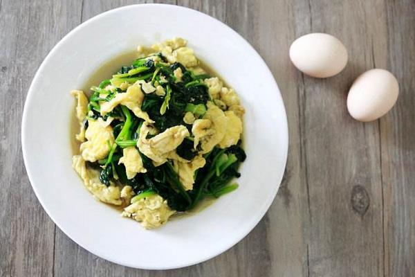 菠菜炒雞蛋的做法大全 家常菠菜炒雞蛋怎么做