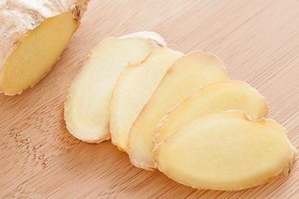 生姜貼肚臍眼能減肥嗎