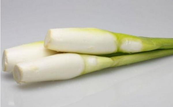 茭白里面有黑點能吃嗎