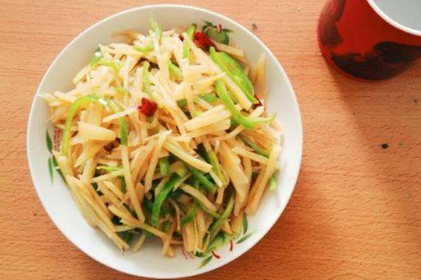 青椒土豆絲的做法大全