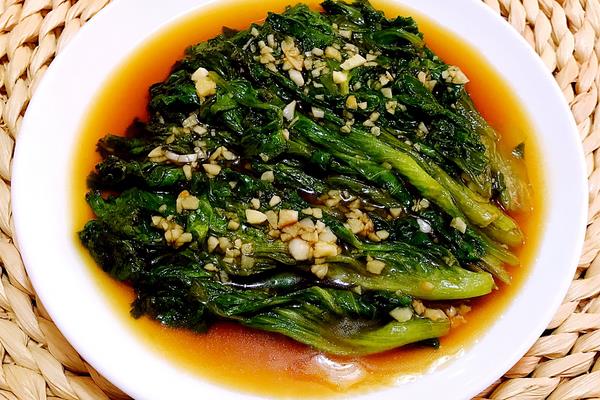 蒜蓉蠔油生菜的家常做法