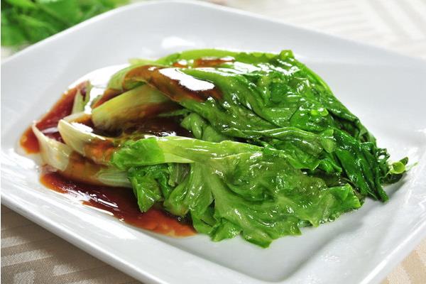 蒜蓉蠔油生菜的家常做法