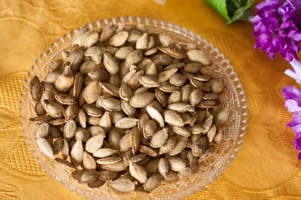 生南瓜子和熟南瓜子的區(qū)別是什么