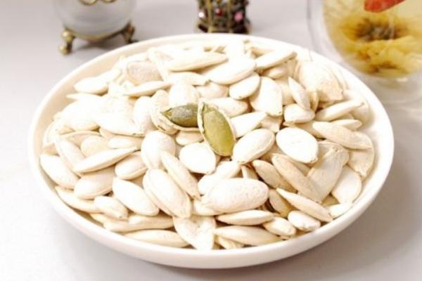南瓜子是發物嗎 吃南瓜子禁忌