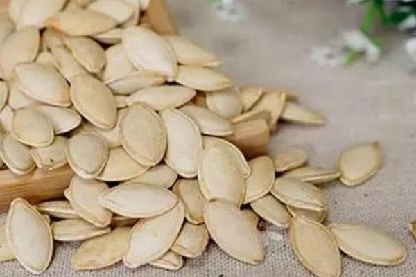 南瓜子的功效與作用及禁忌 南瓜子營養價值