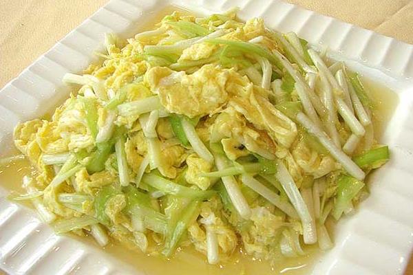 韭黃炒蛋的做法 家常韭黃炒蛋怎么做好吃