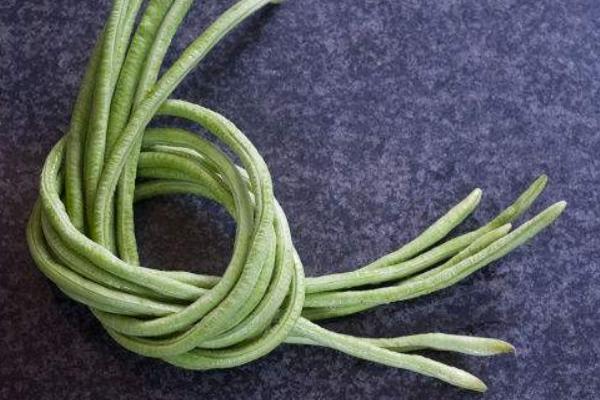 豇豆和豆角的區別是什么 豇豆就是豆角嗎