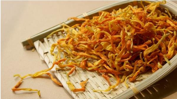 黃花菜有毒嗎 黃花菜的副作用是什么