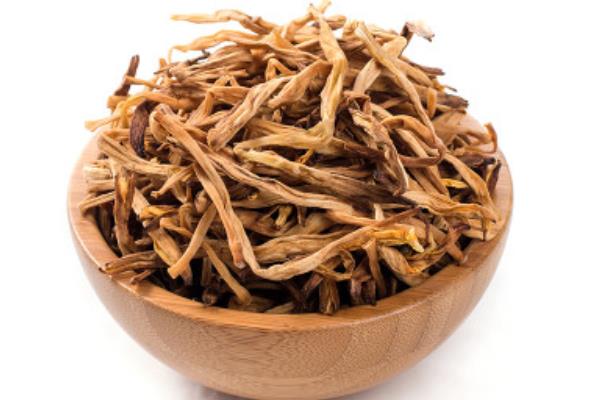 黃花菜為什么發(fā)白