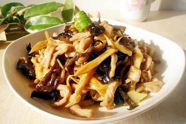 干黃花菜怎么吃 干黃花菜的做法大全