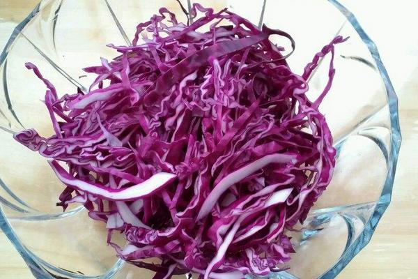 涼拌紫甘藍的做法 紫甘藍怎么涼拌