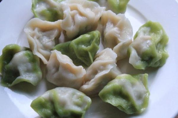 豬肉芹菜餃子餡怎么調