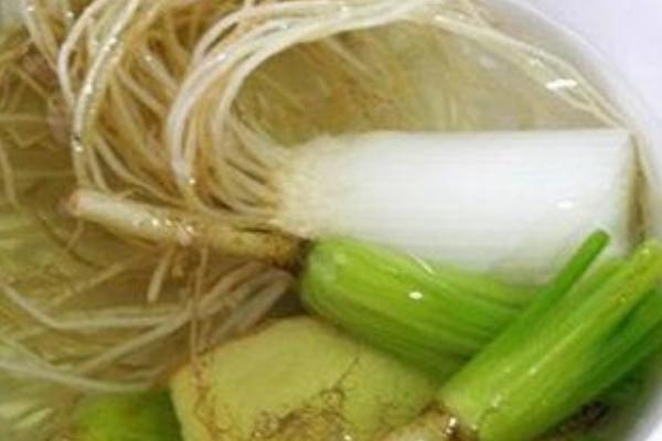 香菜煮水祛斑方法及步驟