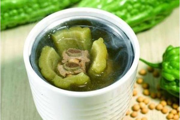 苦瓜湯的做法 苦瓜湯有哪些功效與作用
