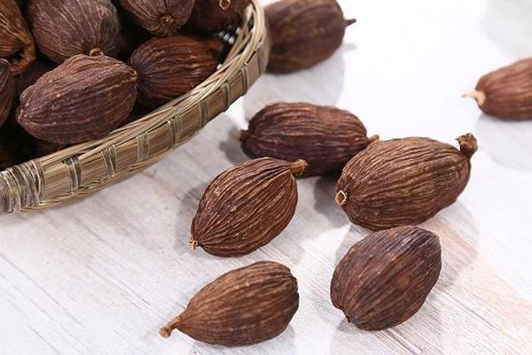 草果市場價格多少錢一斤 草果產地在哪里