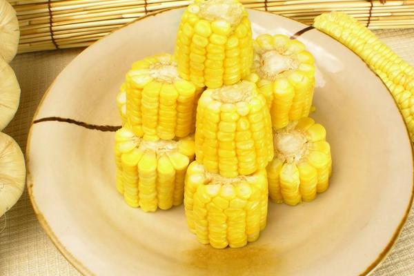 新鮮的玉米棒怎么保存 玉米棒可以做什么