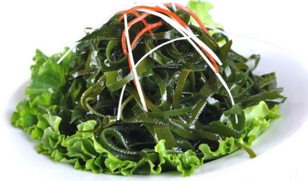 海帶生的可以吃嗎 海帶太咸怎么辦 海帶怎么去鹽