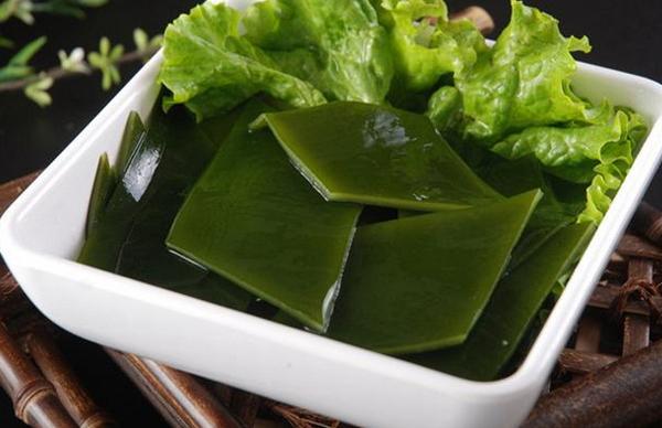 海帶生的可以吃嗎 海帶太咸怎么辦 海帶怎么去鹽