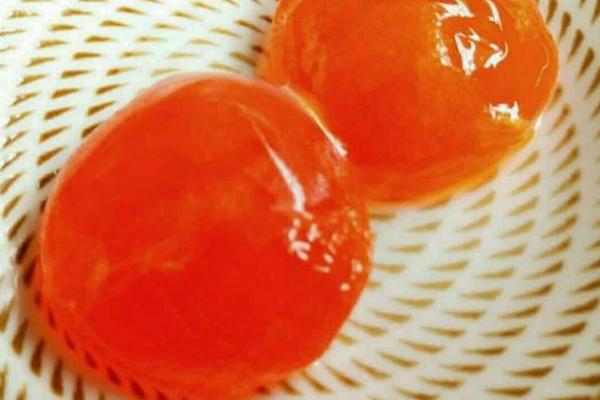 咸蛋黃怎么處理后變沙 咸蛋黃怎么處理