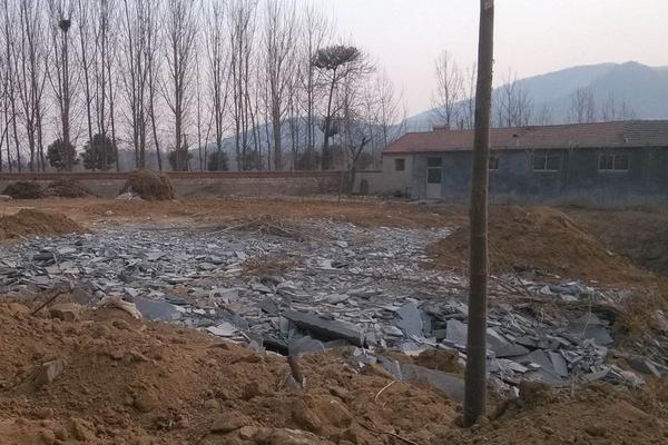 養雞場能不能建在村莊