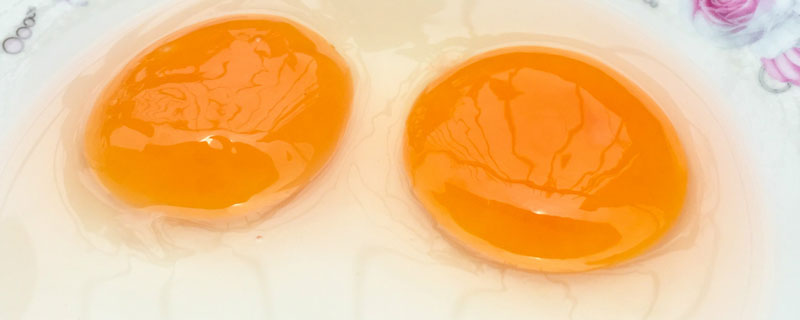 海鴨蛋和咸鴨蛋的區(qū)別是什么 海鴨蛋是不是自然咸