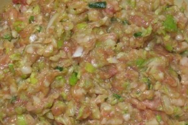 豬肉大蔥餃子餡怎么調(diào) 豬肉大蔥餃子餡做法大全