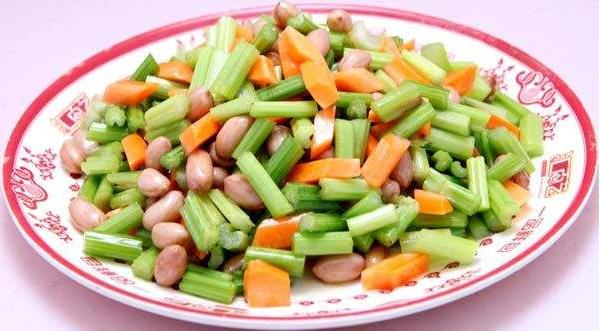芹菜花生米涼菜怎么做