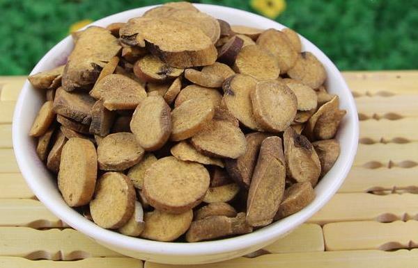 生白芍和炒白芍的區(qū)別是什么