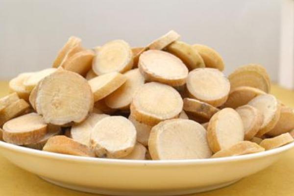 赤芍和白芍的區(qū)別是什么 芍藥是白芍嗎