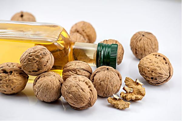 核桃油市場價格多少錢一斤 核桃油的挑選