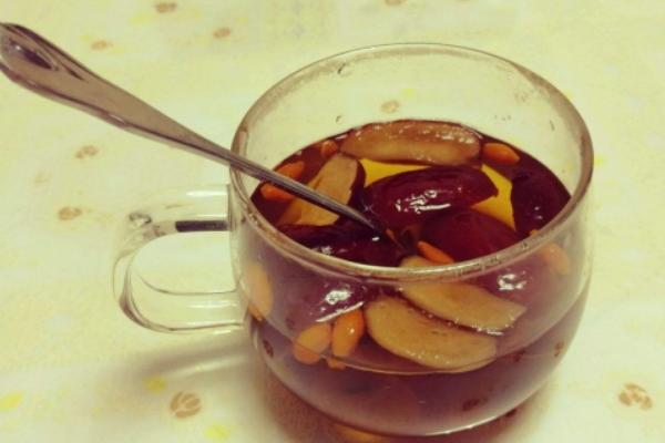 紅棗桂圓枸杞茶的功效與作用