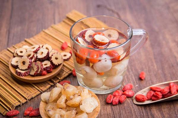 紅棗桂圓枸杞茶的功效與作用