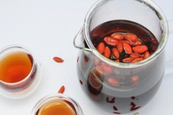 黑枸杞可以泡酒嗎 黑枸杞泡酒的功效與作用