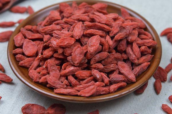 枸杞每天吃多少粒合適 枸杞一次泡幾顆