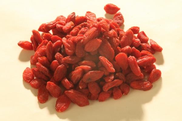 枸杞掉色正常嗎 枸杞發黑了還能吃嗎