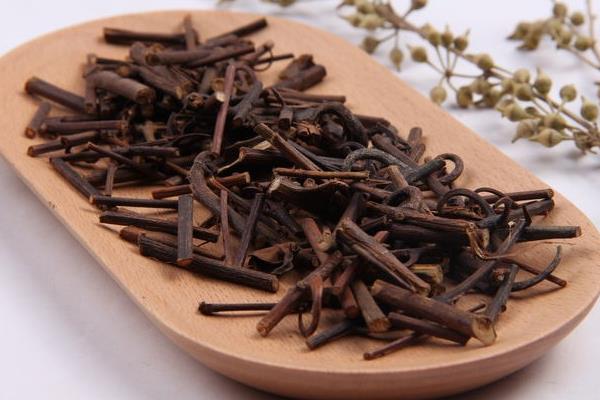 天麻鉤藤飲的功效與作用及禁忌