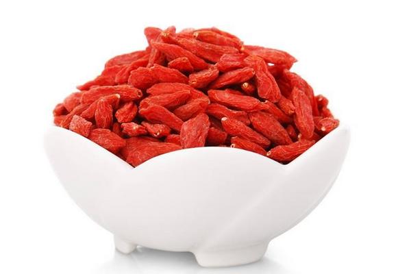 黃芪枸杞泡水喝的功效與作用 黃芪枸杞茶怎么做